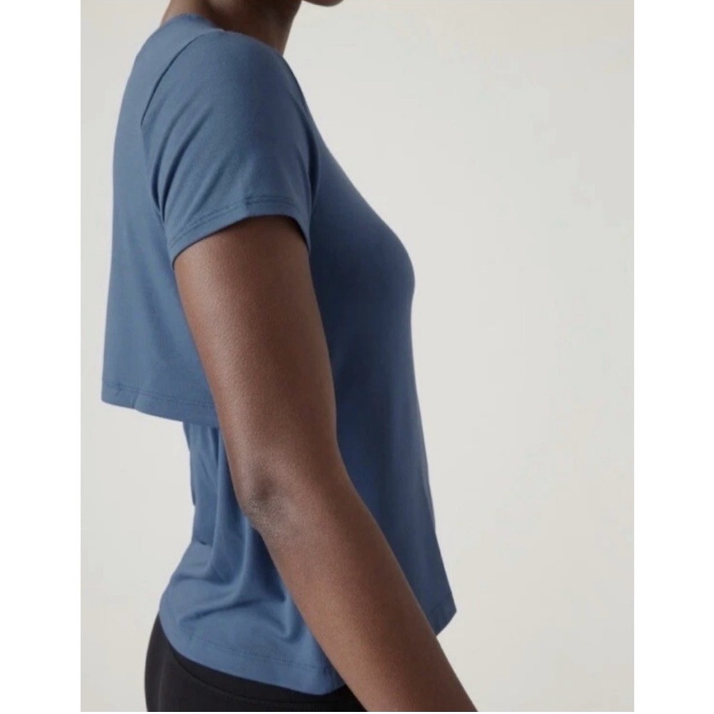 Athleta Air Out Tee Blue - Picture 3 of 5
